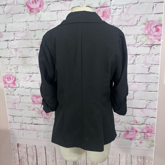 Torrid black single button closure ruched sleeves blazer - Picture 5 of 9